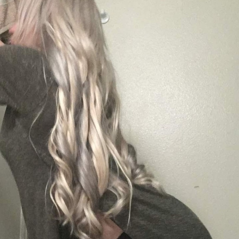 BELLAMI HUMAN HAIR 22IN CLIP  HAIR EXTENSIONS